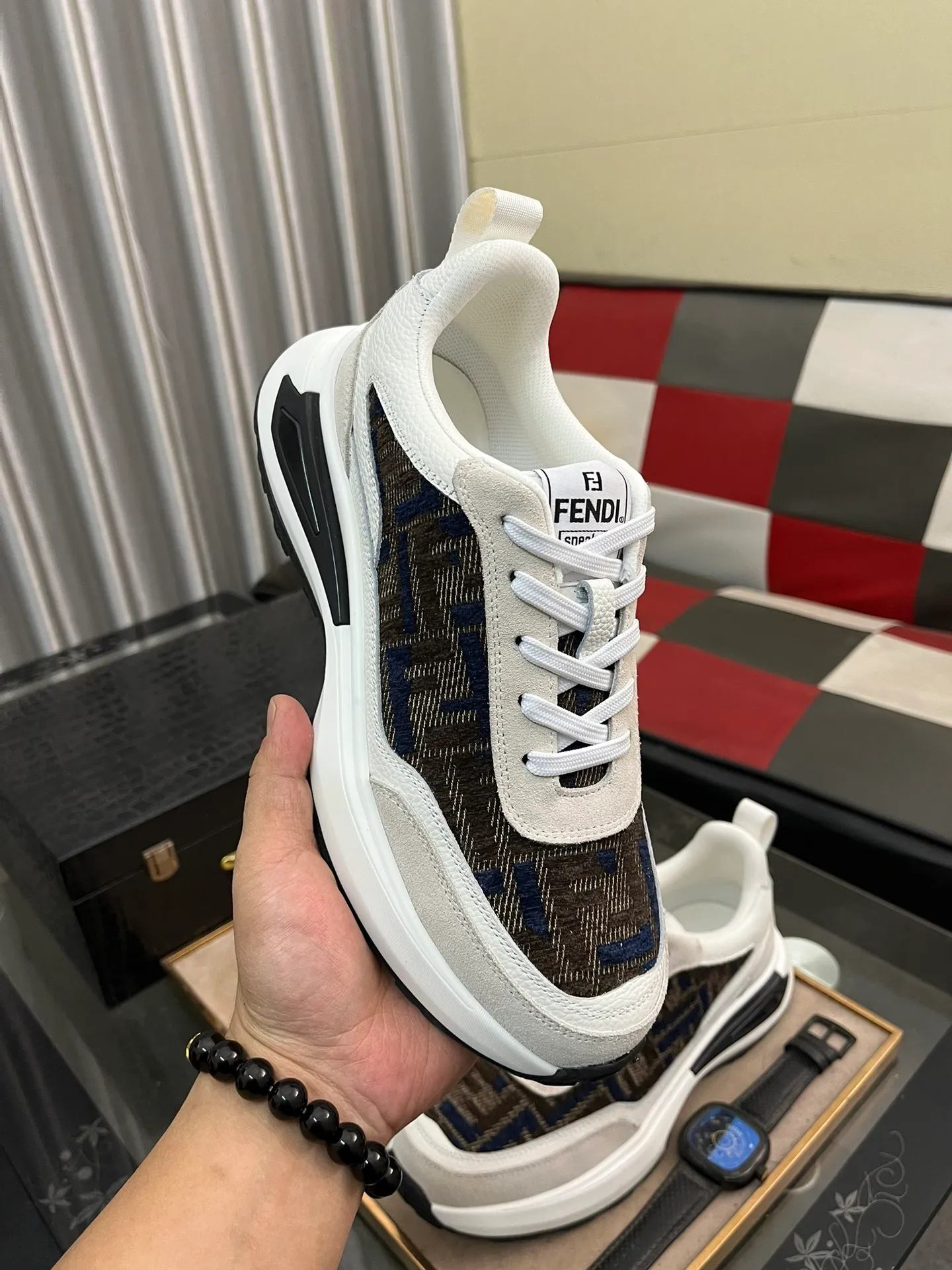 Men's Men's Shoes💰458⌚️⌚️[Fendi] Fendi's latest casual shoes for men! Available at counters simultaneously! Replica. The interior is made of top-grade sheepskin, and the original factory-supplied rubber outsole is used. Leading new fashion concepts. Matching code: 38-443️⃣Colors available